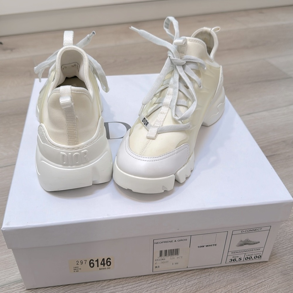 Dior D-connect Sneakers. Very good condition.Worn 3-4 times.Recently dry-cleaned